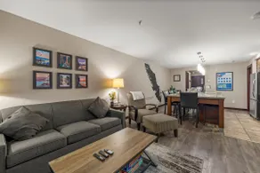 Spacious Family Condo Next to Resort Hot Tub! **Discount for 3+ Nights** - Image 3