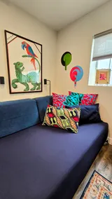 Bright Convenient Urban Oasis - Image 5