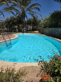 Villa Laura, fronte piscina e giardino privato - Image 4