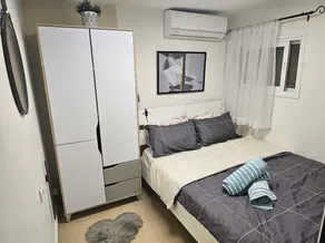 Residential unit (one and a half rooms) - private garden, free parking! - Image 3