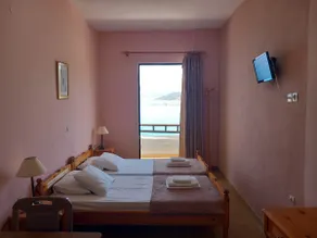 Pension Fotinos 3-bedroom apartment - Image 2
