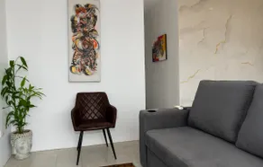 Luxury apartment with parking and swimming pool - Image 3