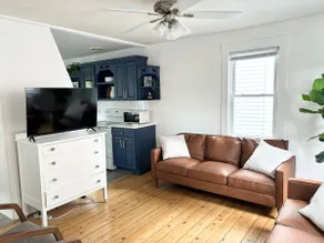 Independence Lodge in Historic Downtown Bristol! - Image 3