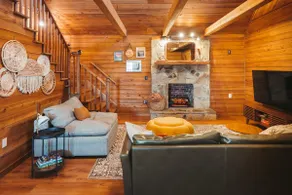 Stunning Long Range Views, Fire Pit, Indoor Sauna - Image 5