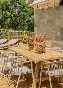 The Costa Quebrada Manor (6 people) - Image 4