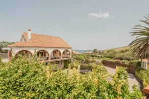 The Costa Quebrada Manor (6 people) - Image 5