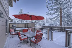 Golden Pines | Hot Tub+A/C+Dog Park+Fenced XL Yard - Image 2