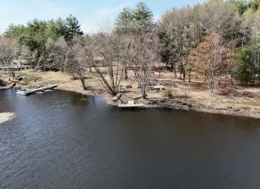 Relaxing Lake Home-close to Dells! Dogs Welcome - Image 5
