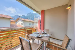 Casa Margherita Few Minutes From Lake - Happy Rentals - Image 2