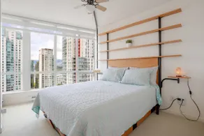 Astonishing Coal Harbor 1-Bedroom Condo With View - Image 5