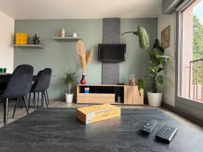 Three bedroom apartment, on the top floor - Image 5