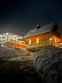Holenderski Spisz Villa with Breakfast, Sauna, Hot Tub - Image 2