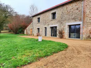 Country house with large garden - Image 4