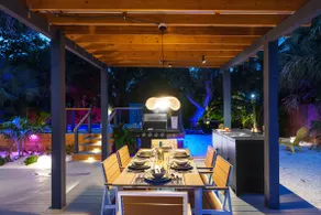 Swim, Dine, and Relax - Your private paradise awaits - Image 5