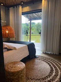 Chalets with pool, garden and fishing in MG - Image 4