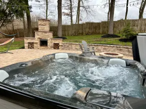 Secluded Hilltop Cottage- Rekindle the 🔥(Hot Tub) - Image 3
