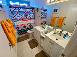 Dave's Sunshine Getaway for 2 or 3/Private w/Pool - Image 4