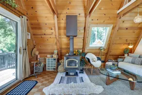 Decks, Grills + Fire Pit: Camp Connell Hideaway! - Image 4