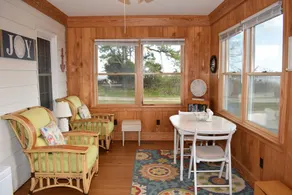 Island Generations-Cute Cottage, Private Boat Dock - Image 4