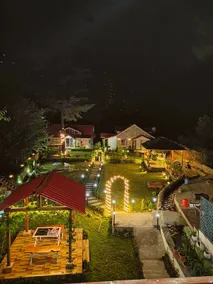 GuestFav 2 BHK River View•Private Lawn•WiFi•Pet Ok - Image 4