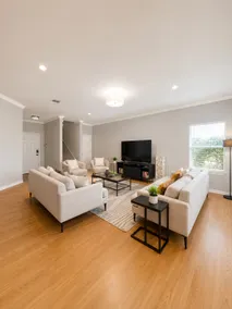 Modern South Austin Home|King Bed • Gym • Patio • Sleeps 6- Ideal for long stays - Image 3