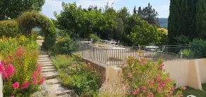Accommodation in a stone farmhouse with swimming pool - Image 5