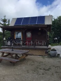 Cabin on the lake - Image 2