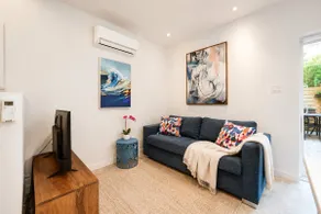 Downtown - Amazing 2 bedroom/2 bathroom - Image 3
