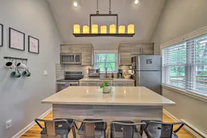 Near Lakes & Resorts: Pet-Friendly Long Pond Abode - Image 4