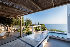 Lourdas White Villa - Image 4