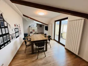 Spacious 3BR Apt • 110sqm • Carol Park • Balcony - Image 4