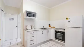 Studio Apartment +WiFi +Laundry and More - Image 5