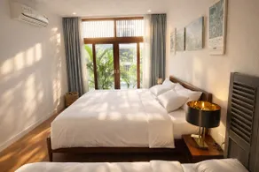 Large Family-Friendly Home| Open Space | Central - Image 3