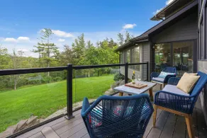 Canandaigua Retreat, 15+acres, hot tub, game room - Image 4