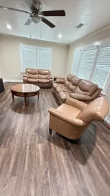 Cheerful 3 bed 2 bath newly renovated/off fwy 99 - Image 3