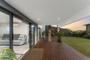 Modern & private guest house in East-Auckland. - Image 2