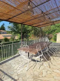 Large air-conditioned villa on the outskirts of Beaucaire. - Image 3
