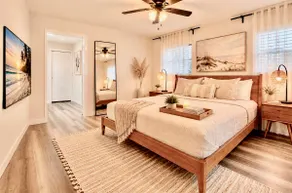 Relax here 2 Bed Home near Beach in Venice - Image 2