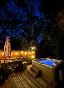 Good Vibes Bungalow with Hot Tub - Image 2