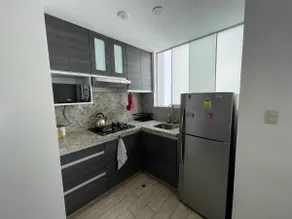 Modern 1BR Fully Equipped Near Miraflores - Image 3