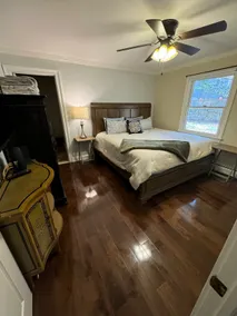Cheerful 4 bedroom home with all the updates - Image 5