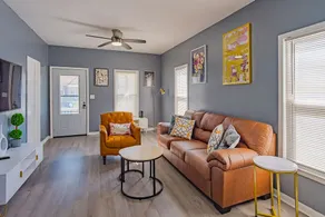 HOUSE WITH FREE PARKING - Image 3