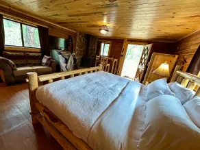 Cozy Trout cabin with infrared sauna - Image 3