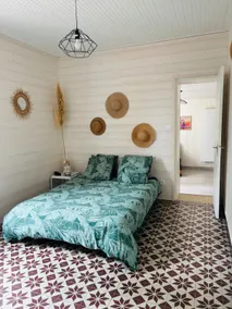 Charming cottage with garden and ping-pong table, 15 m from the beaches - Image 2