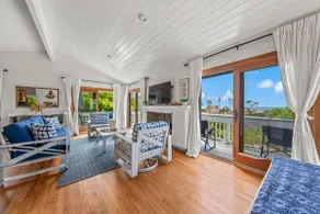 Darling Del Mar Beach Cottage with Ocean Views - Image 2