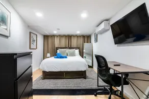 Private Modern Brooklyn Apt | 30 Min to Manhattan - Image 2