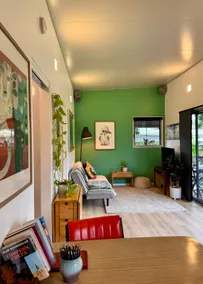 The Art House: Boutique Stay Near Byron Bay - Image 3