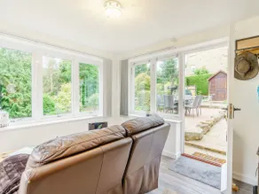 Benchmark Cottage - Image 4