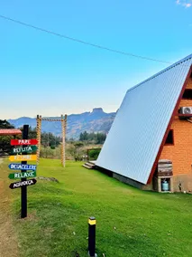 Glass Chalet - Image 3