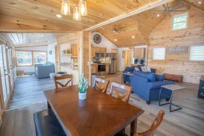 Modern Lake Retreat, Sleeps 8, 5 min to Colgate - Image 3